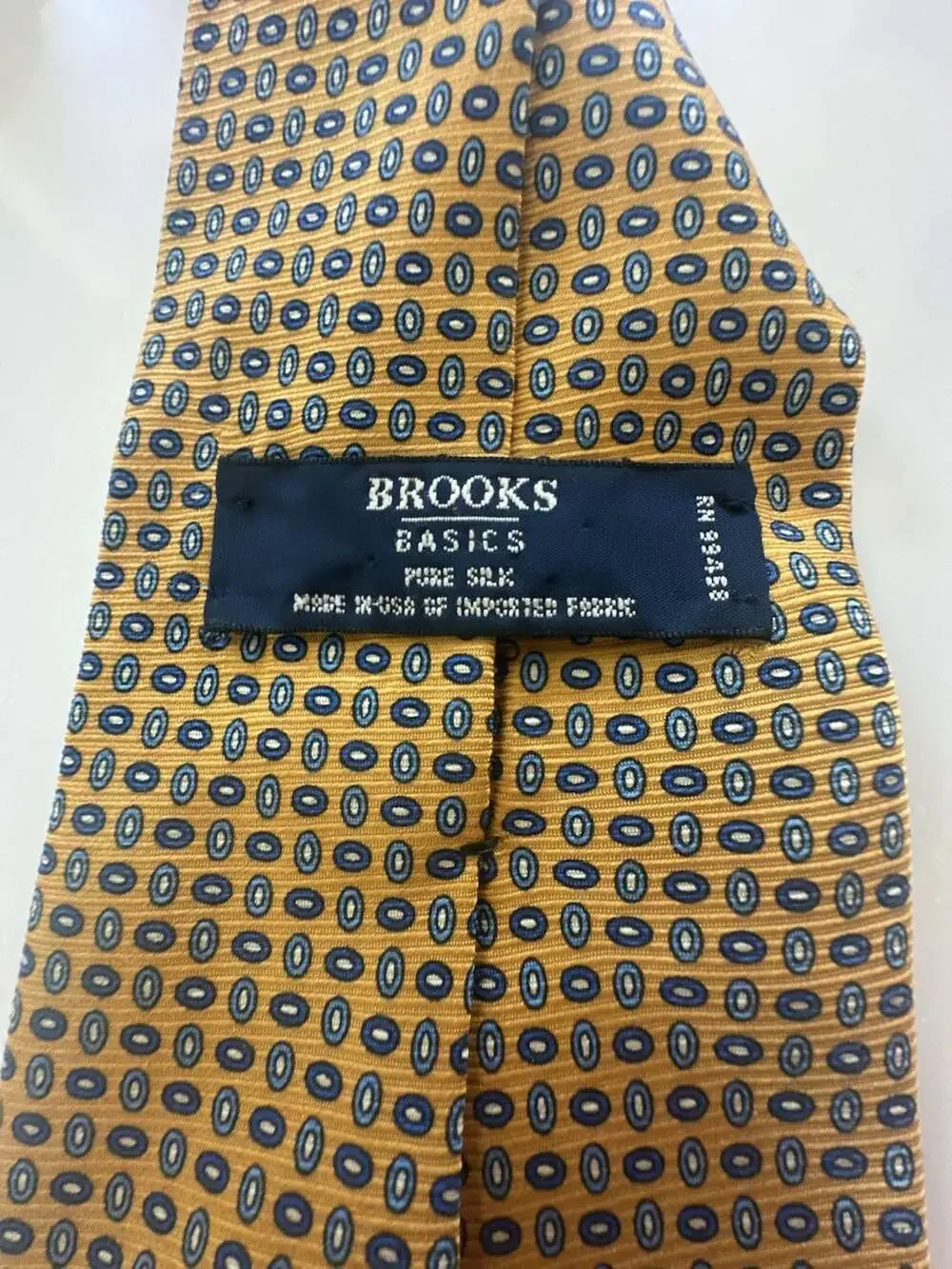 Brooks Basics euc no